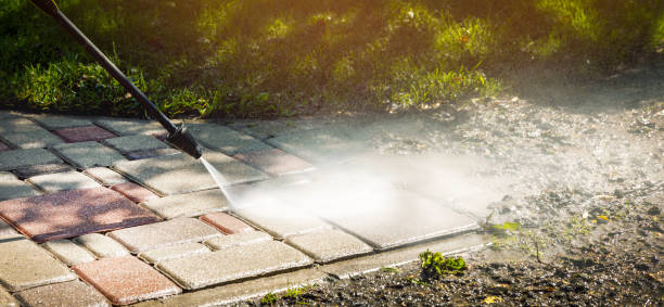 Professional  Pressure Washing Services in Maitland, FL